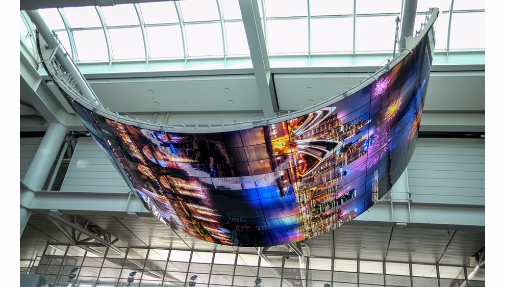 55寸oled柔性曲面透明显示屏液晶拼接屏